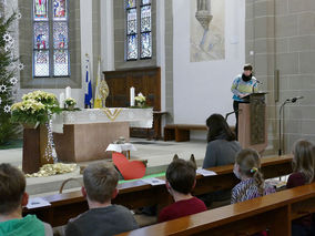 Tag des "Ewigen Gebetes" in St. Crescentius (Foto: Karl-Franz Thiede)